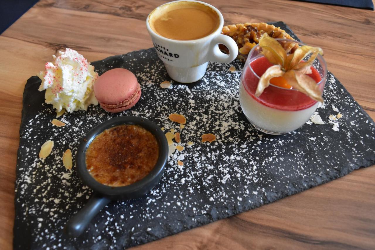 Hotel Restaurant Des Lacs Chaux-des-Crotenay Dış mekan fotoğraf