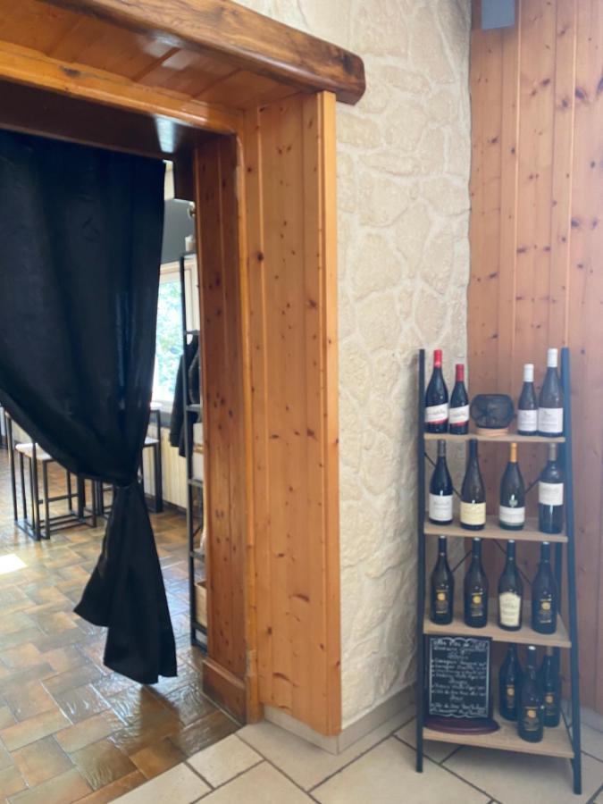Hotel Restaurant Des Lacs Chaux-des-Crotenay Dış mekan fotoğraf